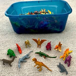 Small Dinosaur Action Figures (set of 198 dinosaurs)